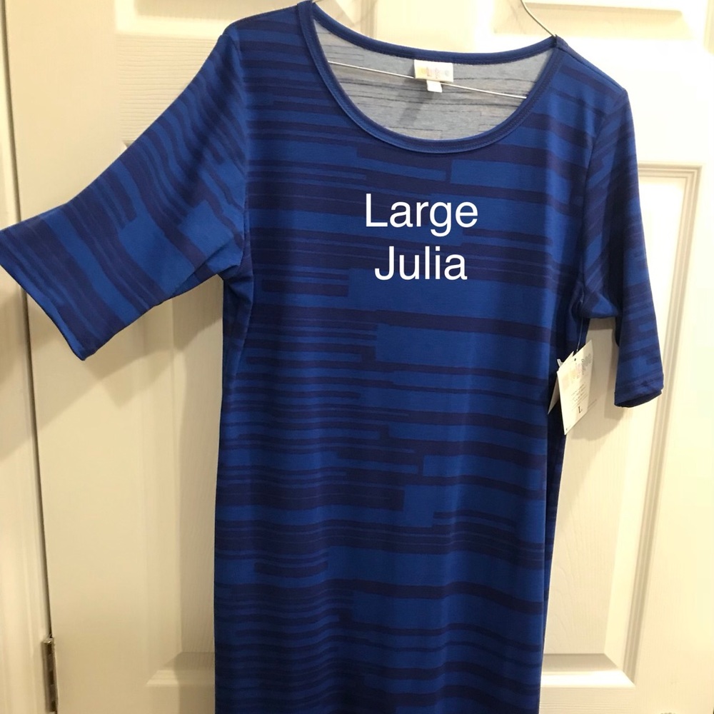 Large Julia Lularoe